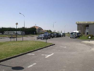 angouleme airport taxi rank