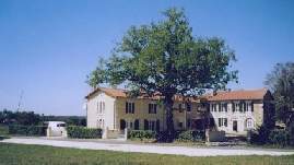 south west france accommodation image