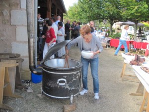 Volunteers soup in France
