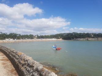Watersports at Royan Beach on Excursion for Volunteers