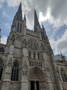 The cathedral in Bordeaux against a blue sky