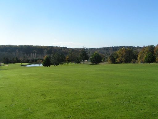 golf shop image