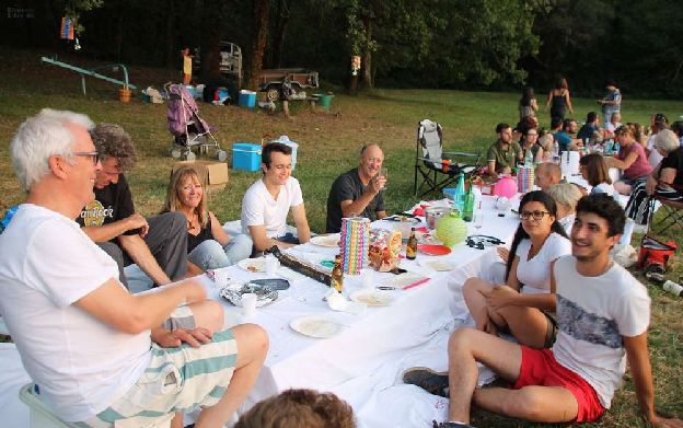 repas séjour linguistique en france